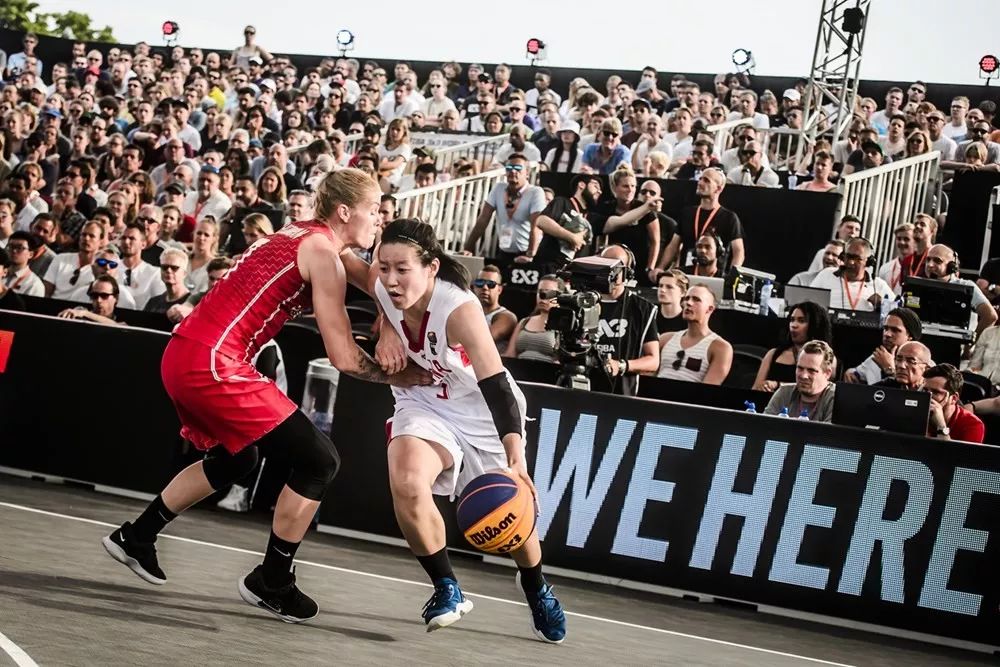 通过条款与 通过条款与