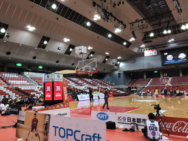 对比之下 对比之下